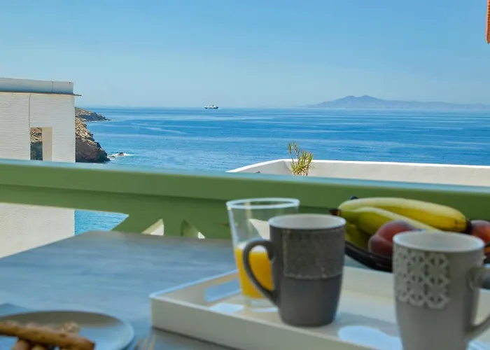 Corali Andros Apartman *