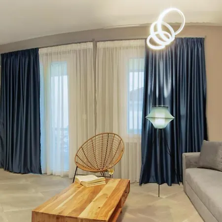 Corali Andros * Batsi