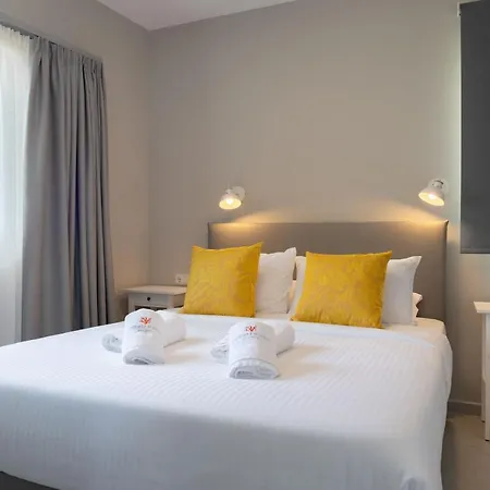 Corali Andros Apartment